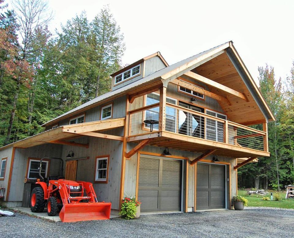 historic Vermont barn, barn home builder, best Vermont home builders, New England home design, Geobarns, contractors, home design, modern farm house, industrial farm house, Vermont homes, New Hampshire homes, Maine homes, New York homes, Pennsylvania homes, Virginia homes, Texas homes, modern new england, barn home builder, geobarns energy efficiency, mountain cottage