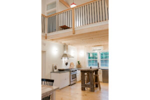 Geobarns, Shenandoah Modern Farmhouse kitchen with rustic kitchen table