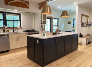 Geobarns, Forest Glade Home, NH, Kitchen, Black Cabinets, Wood Floor