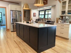 Geobarns, Forest Glade Home, NH, Kitchen, Black Cabinets, Wood Floor